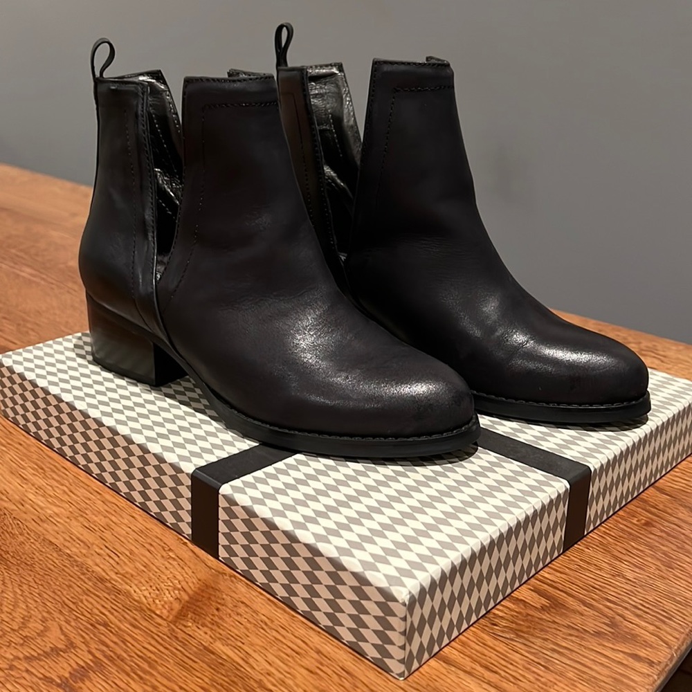 Jeffrey Campbell Oriley Ankle Booties